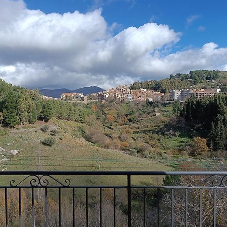 Casa Belvedere Isnello Exterior foto